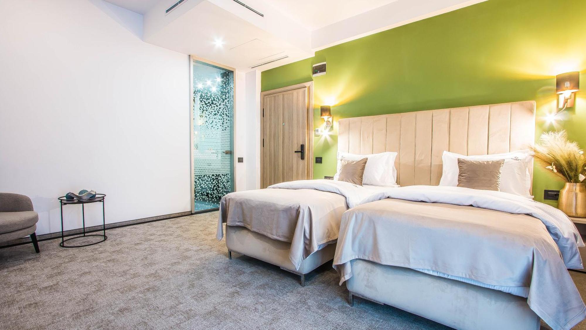 Central Carol Aparthotel 2 بوخارست المظهر الخارجي الصورة