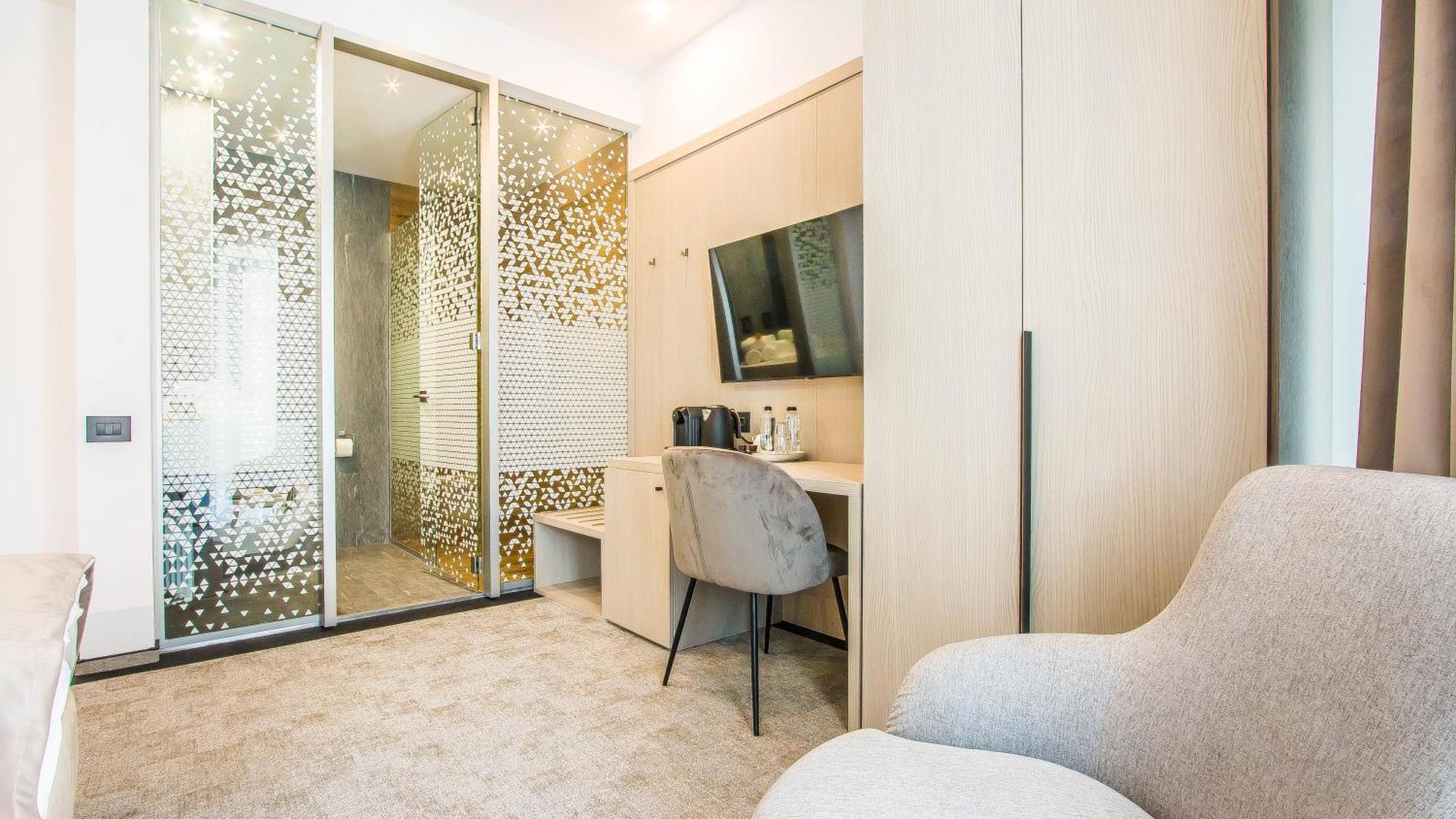 Central Carol Aparthotel 2 بوخارست المظهر الخارجي الصورة